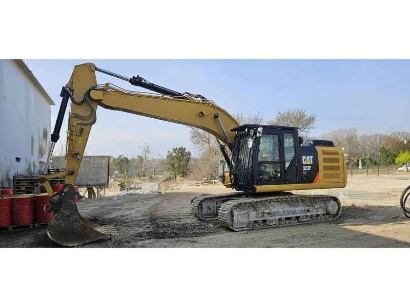 CAT 323F Bageri gusjeničari