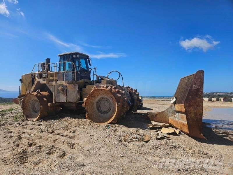 CAT 836H Kompaktori zemlje