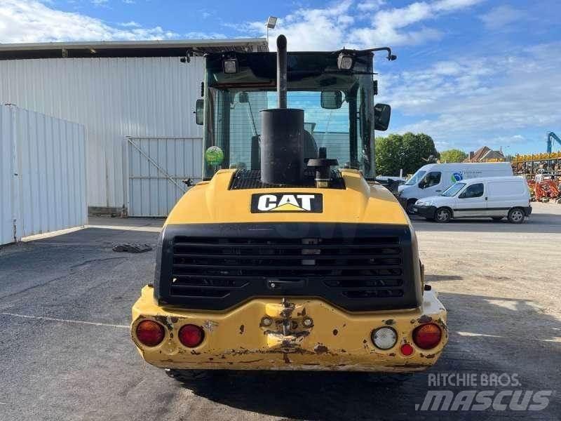 CAT 906H Mini utovarivači