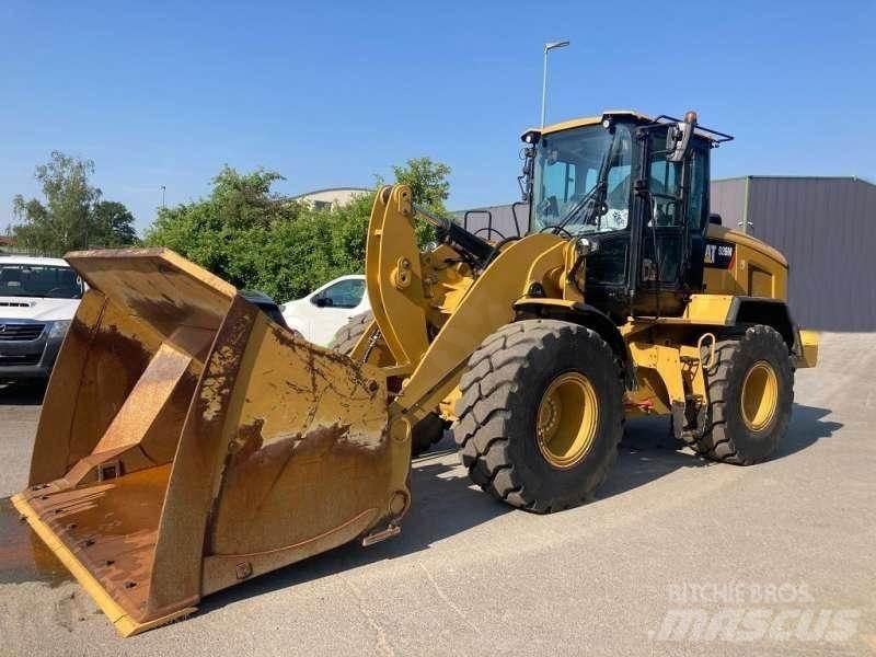 CAT 926M Utovarivači na kotačima