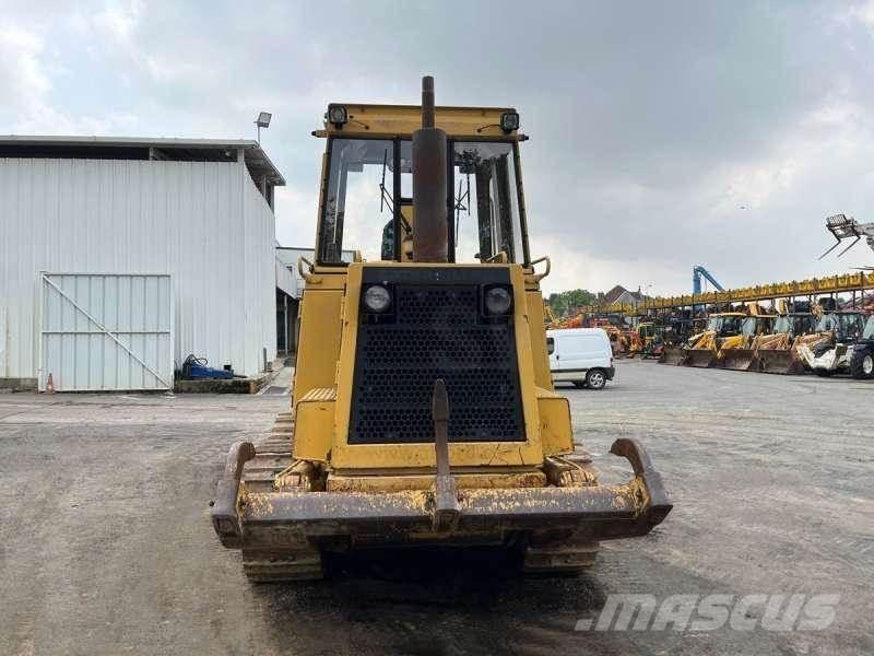 CAT 943 Utovarivači gusjeničari