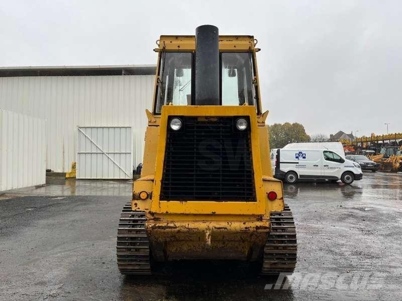 CAT 953 Utovarivači gusjeničari