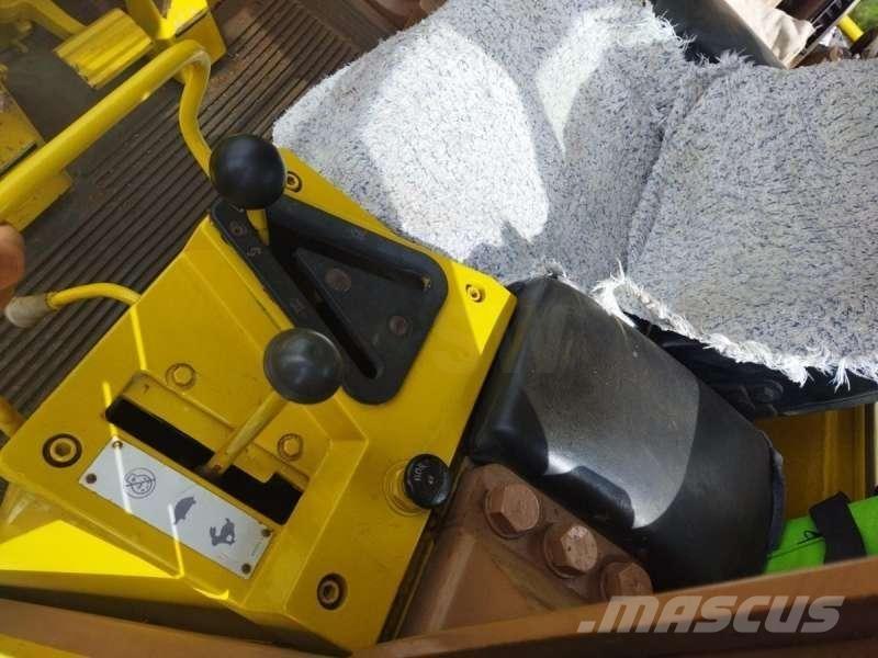 CAT 963 Utovarivači gusjeničari