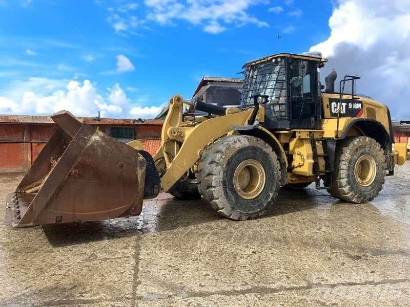 CAT 966M Utovarivači na kotačima