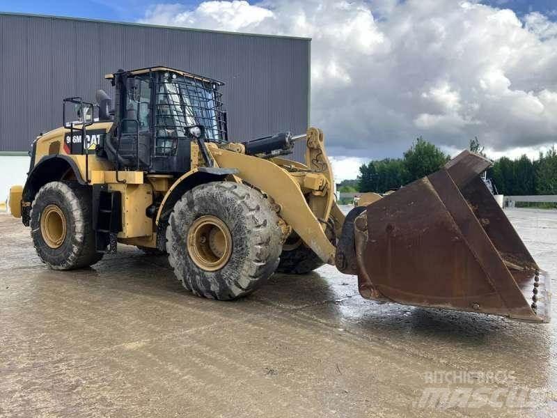 CAT 966M Utovarivači na kotačima
