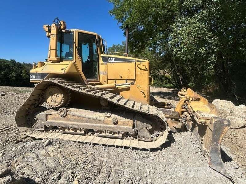 CAT D6N LGP Buldožeri gusjeničari