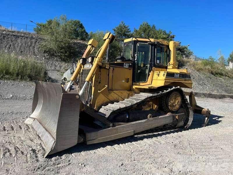 CAT D6RXL Buldožeri gusjeničari