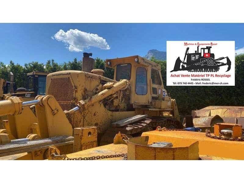 CAT D9H Buldožeri gusjeničari