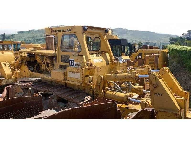CAT D9H Buldožeri gusjeničari