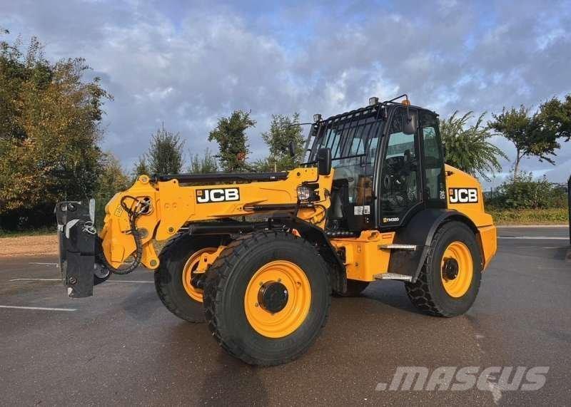 JCB TM320 Teleskopski viličari