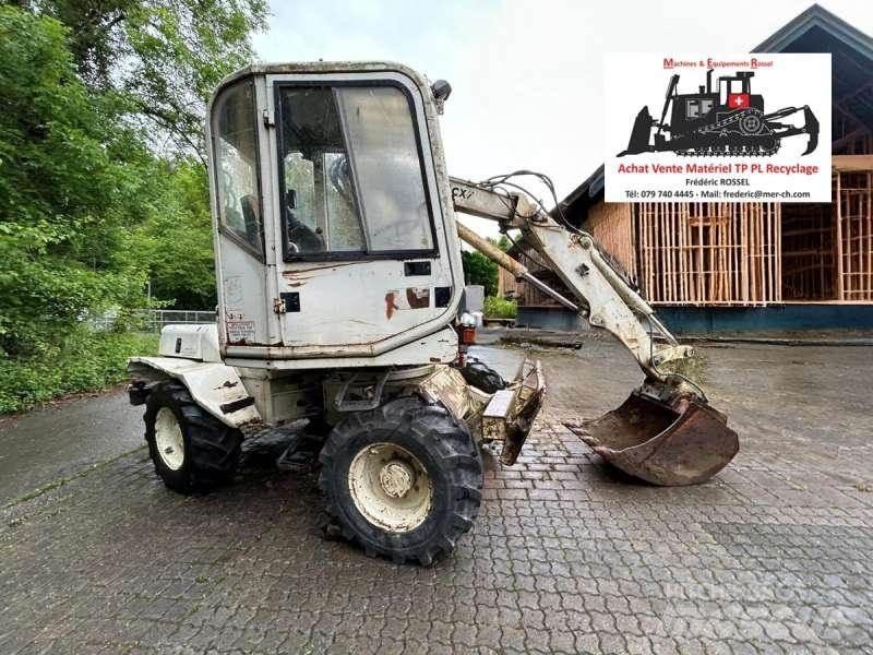 Mecalac 8CXI Bageri na kotačima