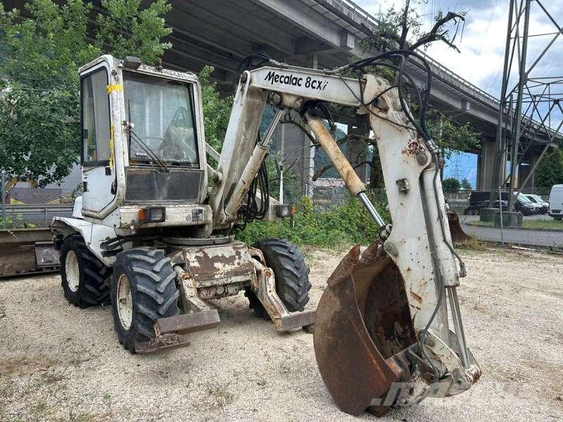 Mecalac 8CXI Bageri na kotačima