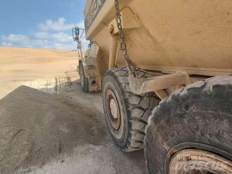 Terex TA30 Zglobni demperi