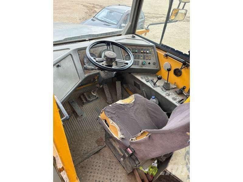 Volvo A30C Zglobni demperi