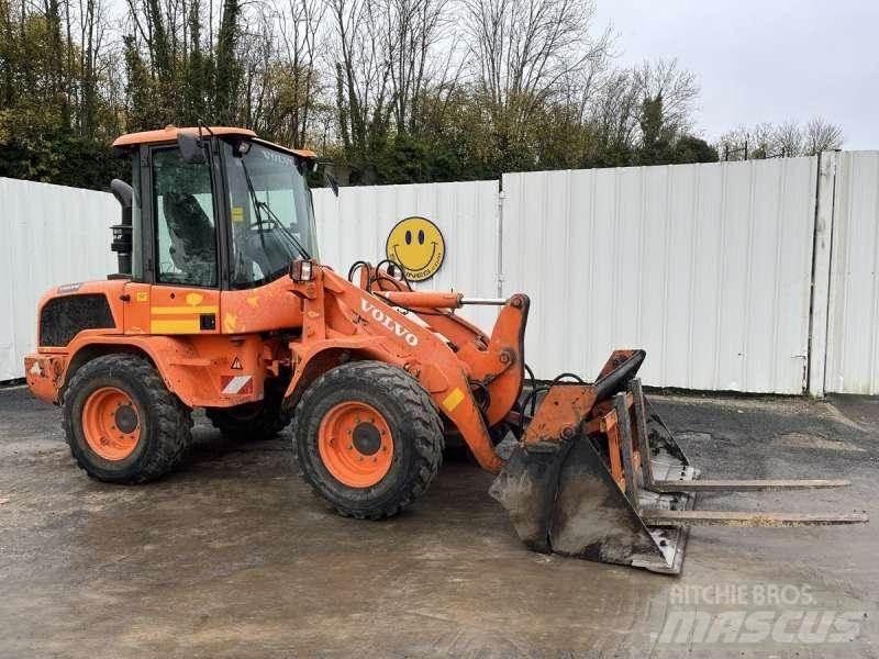 Volvo L30G Utovarivači na kotačima