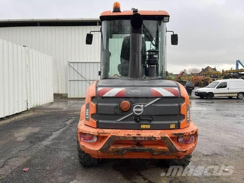 Volvo L30G Mini utovarivači
