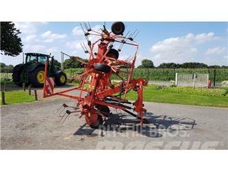 Kuhn GF7802 Okretači i sakupljači sijena