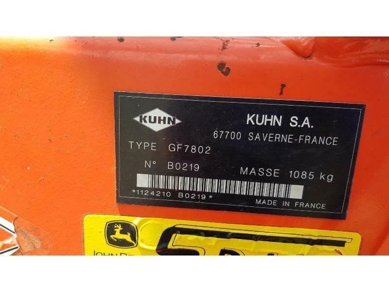 Kuhn GF7802 Okretači i sakupljači sijena