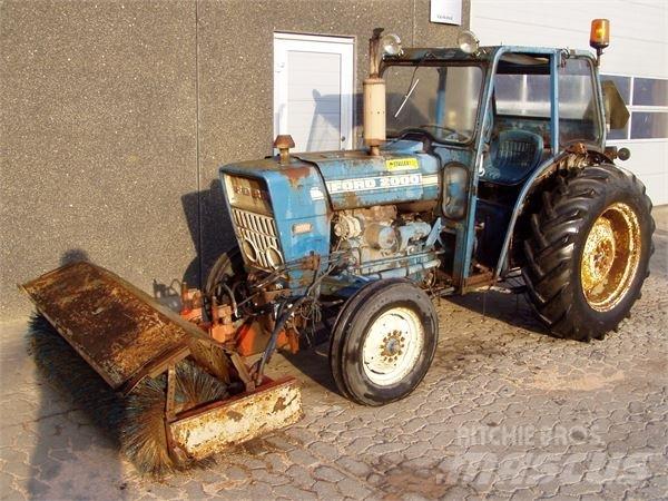 Ford 2000 Traktori