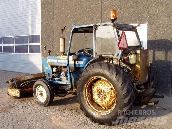 Ford 2000 Traktori
