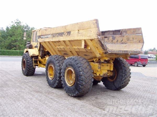 Volvo A25 Zglobni demperi