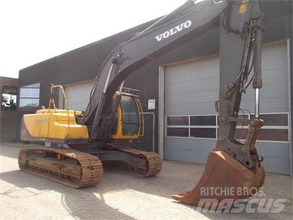 Volvo EC210LC Bageri gusjeničari