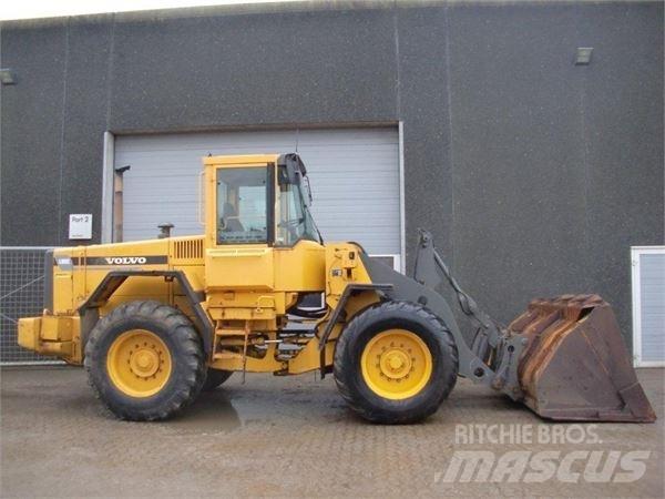 Volvo L90C Utovarivači na kotačima