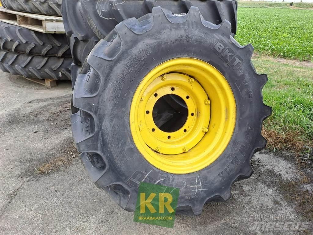 BKT 320/85R20 855 Gume, kotači i naplatci