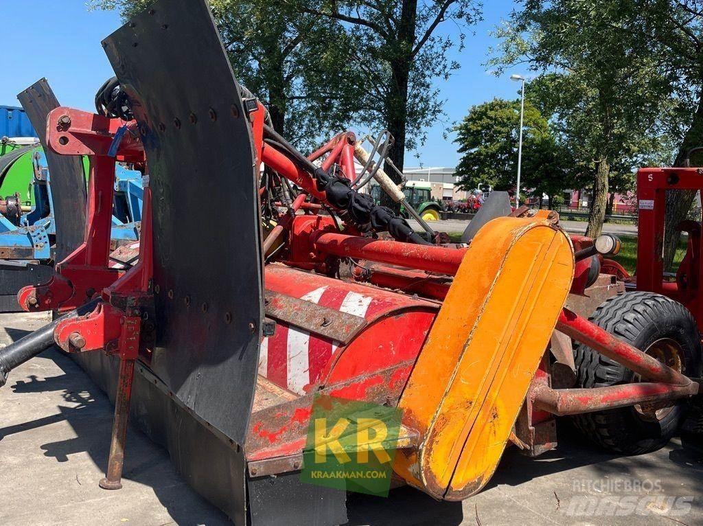 Dücker UM 27 Kosilice za pašnjak