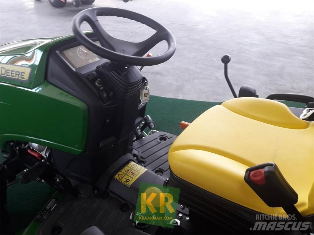 John Deere 1026R Kompaktni (mali) traktori