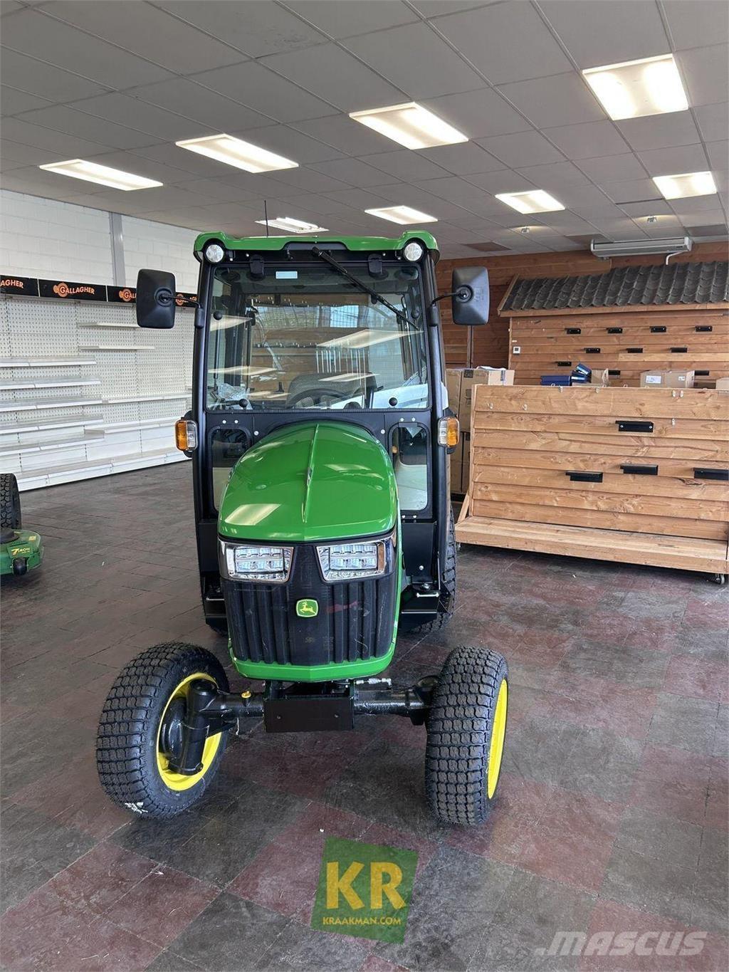 John Deere 2032R Kompaktni (mali) traktori