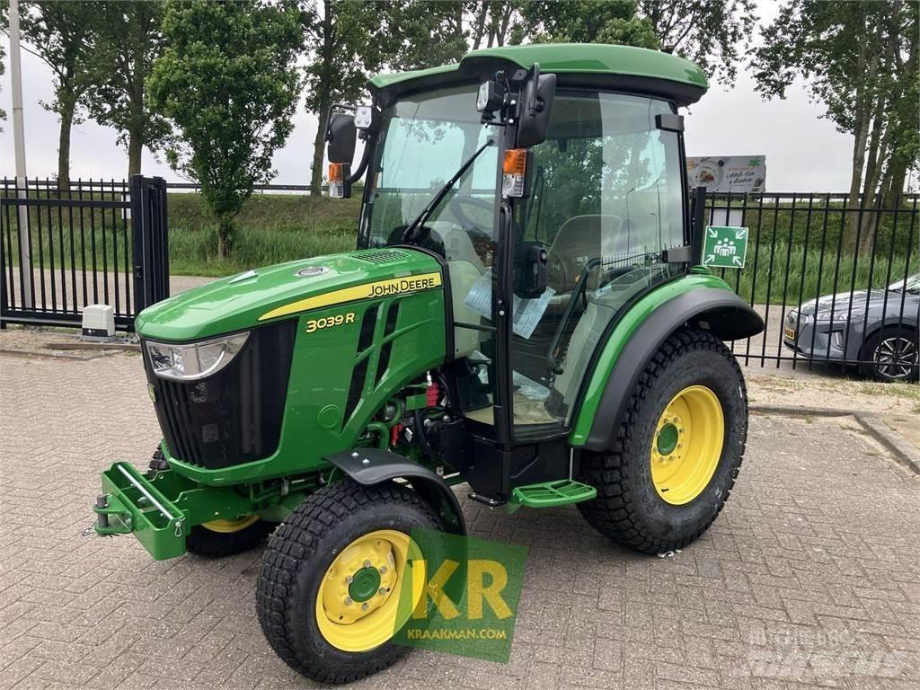 John Deere 3039R Kompaktni (mali) traktori