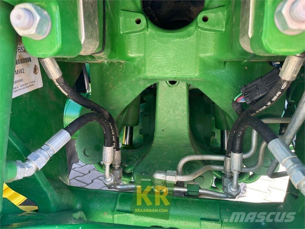 John Deere 6120M Traktori