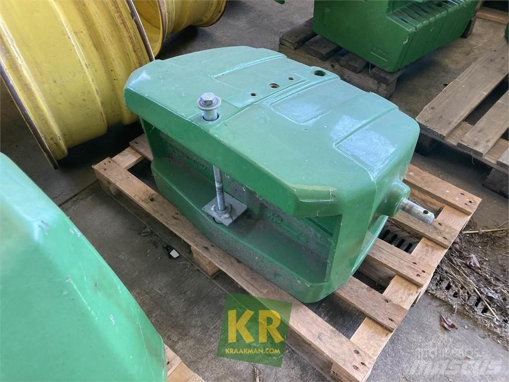 John Deere 900 kg Prednji utegovi
