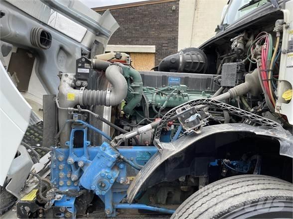 Volvo VNL64T630 Traktorske jedinice