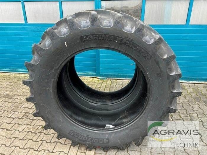 BKT 480/70-R38 Gume, kotači i naplatci