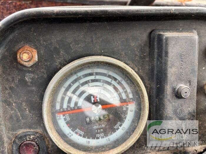 Case IH 844 S Traktori