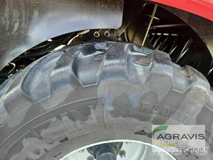 Case IH LB 424 R RL6 Balirke za kockaste bale