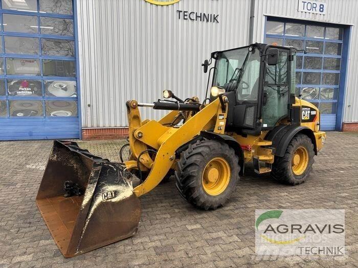 CAT 908 Utovarivači na kotačima