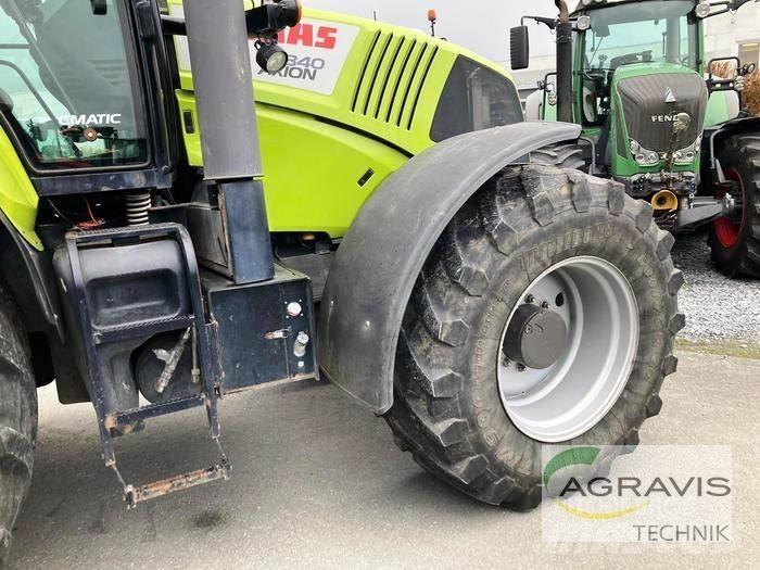CLAAS AXION 840 CMATIC Traktori