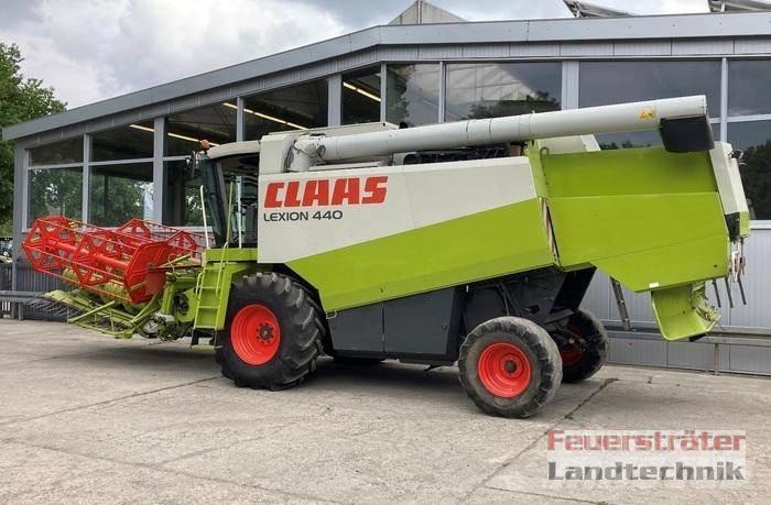 CLAAS LEXION 440 AC Kombajni