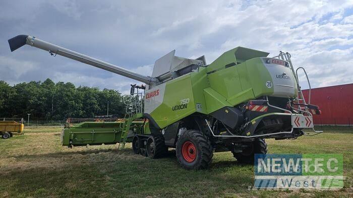 CLAAS LEXION 750 Kombajni