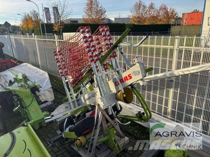 CLAAS LINER 420 Okretači i sakupljači sijena
