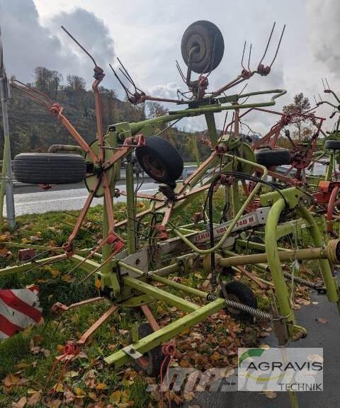 CLAAS VOLTO 740 H Okretači i sakupljači sijena