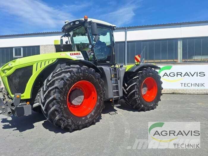 CLAAS XERION 4000 TRAC Traktori