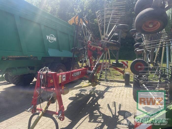 Fella Schwader TS 1402 Okretači i sakupljači sijena