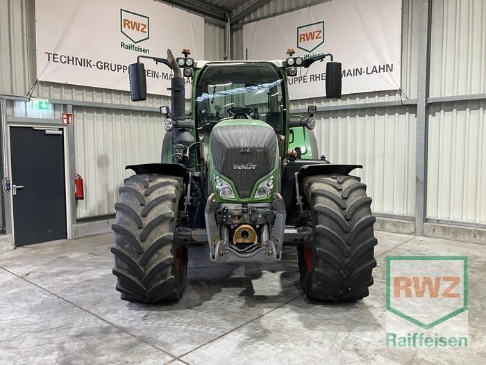 Fendt 700 Vario S4 Traktori