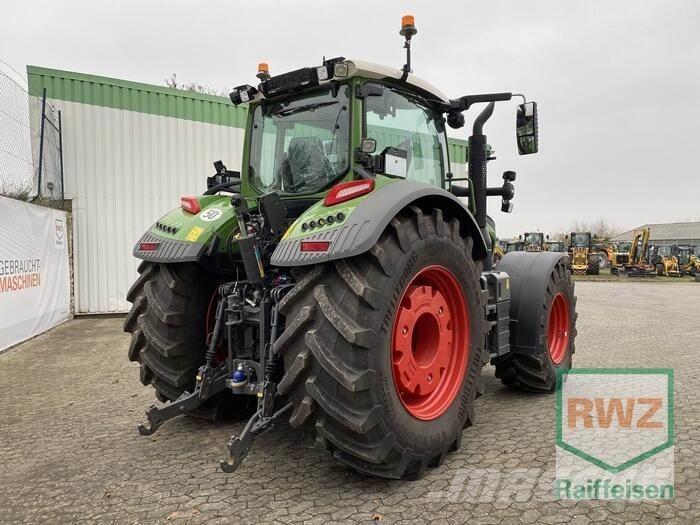 Fendt 728 Vario Gen7 Traktori