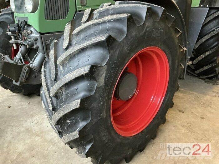 Fendt 820 TMS Traktori