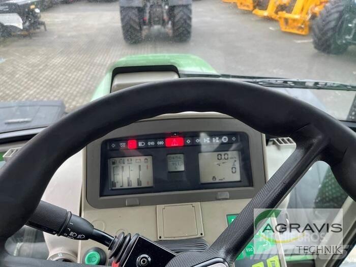 Fendt 820 VARIO Dummy Traktori